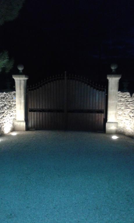 L'Amanderaie Piscine Privee A Cote De Lourmarin Luberon Apartment Cadenet Bagian luar foto